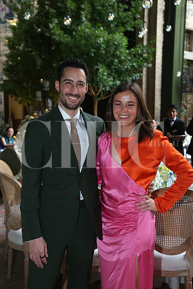 Raúl González y Jimena Tron 0