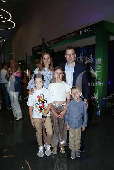 Paulina Escamilla, Antón Fernández, Saulo Fernánde, Marena Fernández y Yago Fernández 0