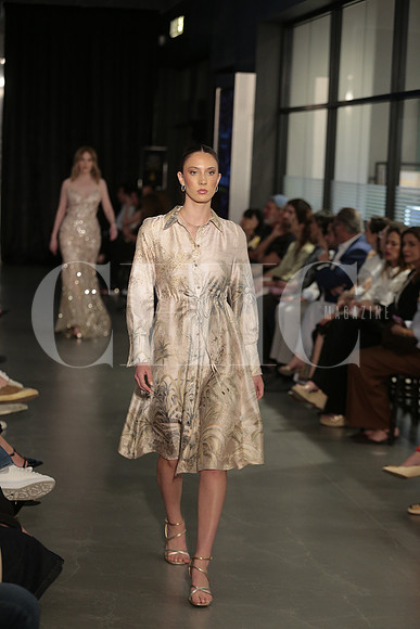 Pasarela 11
