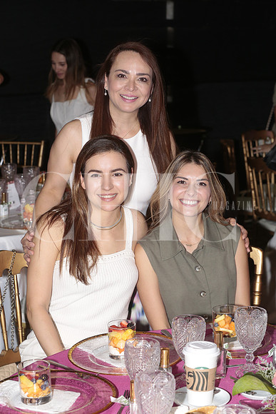 Blanca Treviño, Andrea Gutierrez y Erika Serdan 3