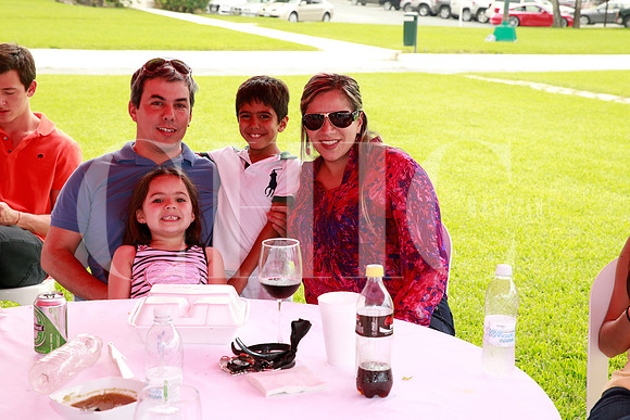 Rodrigo Batres, Alejandra Rivero de Batres, Sofía Batres e Ian Batres