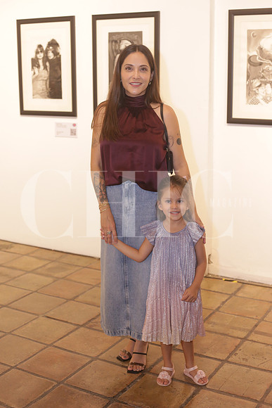 Jesica Delagdillo y Valentina Basave 0
