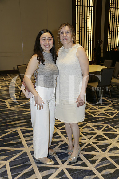 Patty Medina y Silvia Mireles (3)
