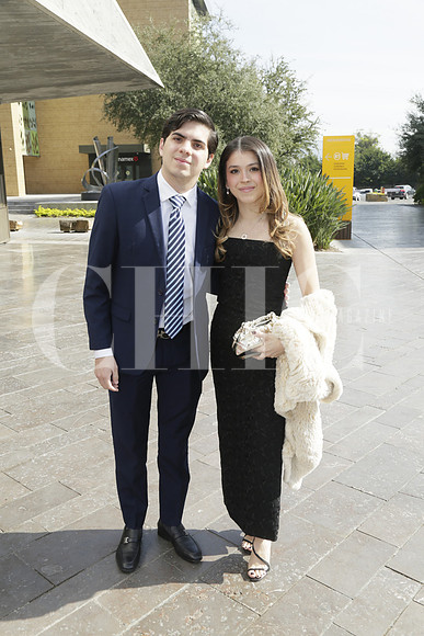 Rafael Najera y Juliette Tood (2)