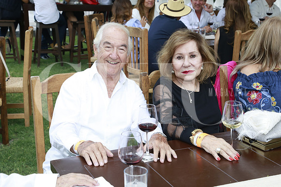 Adolfo J Treviño e Ileana Gil de Treviño