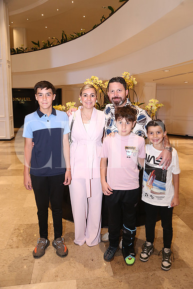 Jorge Eugenio Garza, Minerva de Garza, Jorge Garza, Emilio Garza y Gabriel Garza 0