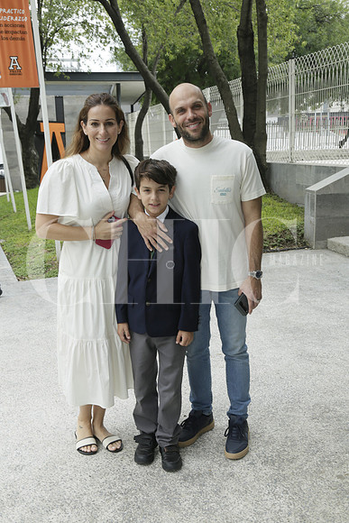 Lizette Treviño, Ernesto Martínez y Ernesto Martínez (2)