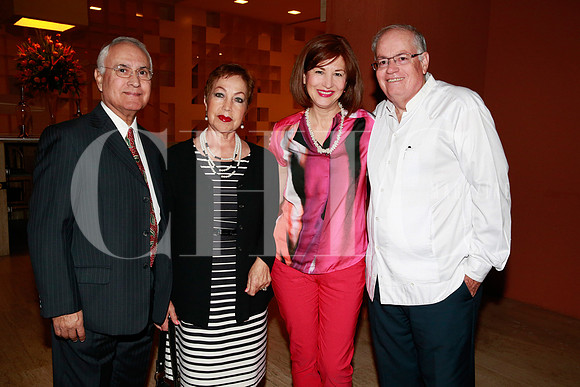 Virgilio Lozano, Amaparo Aguirre de Lozano, Mary Cepeda de Bortoni y  Antonio Bortoni