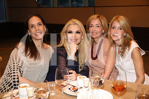 Elsa Blomeyer, Lizy Barrera, Barabara Herrera de Garza y Balbina Herrera-2