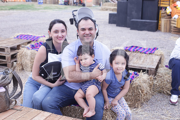 Dulce López, Rodrigo Alvarez, Rodrigo Alvarez y Lucia Alvarez 1