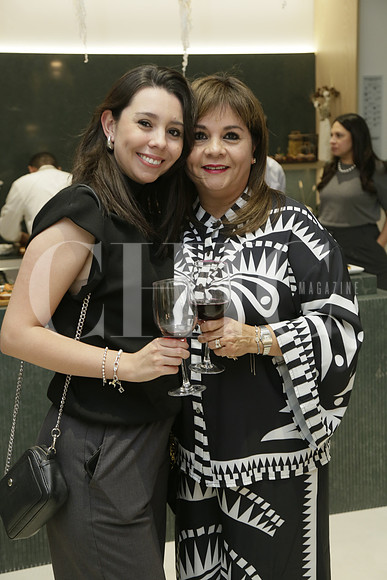 Andrea Vidal y Martha de Vidal (2)