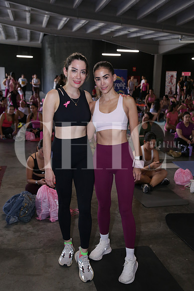 Cynhtia Garza y Sairi García 0
