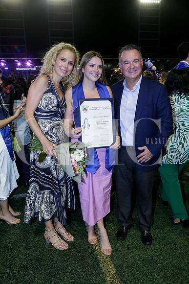 Marcela Treviño de Tijerina, Mónica Tijerina y Oscar Tijerina (3)