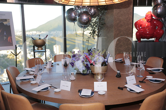 Moet & Chandon Sky Bar 14