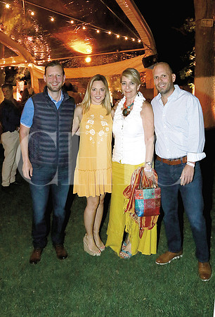 Darío Martínez, Brenda Erhard, Lydia Madero y Nicolás Martínez