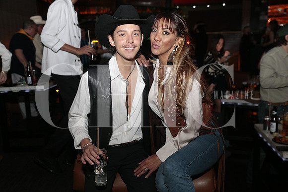 Alejandro Ramos y Lily Ramos 1