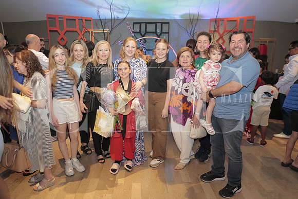 Caro Flores, Dany Benavides, Consuelo Ibarra, Jessica Benavides, Eva Margain, Maria Ibarra, Miguel Margain, Miguel Margain y Elisa Margain 2
