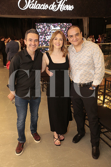 Luis W Guajardo, Gaby Espinosa y Victor Kuri 1