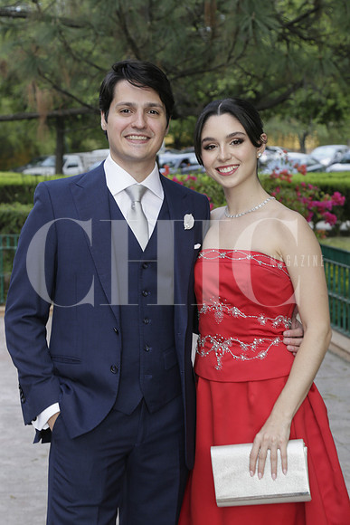 Adrian Serna y Andrea Grauzaf