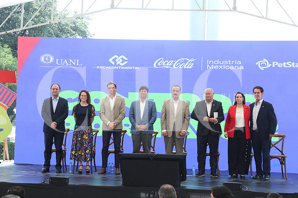 Jorge García Segovia, Mar Prian, Jaime Camara, Santos Guzmán, José Borda, Jaime Yesaki, María Fernanda Salinas y Jorge Morales2