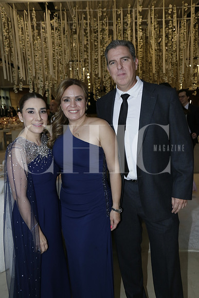 Cristina Miranda de Bravo, Laura Alva de Rodríguez y Eduardo Rodríguez