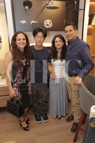 Ivania Garcia, Andre Kuo, Tessa Erazo y Antonio Erazo 1