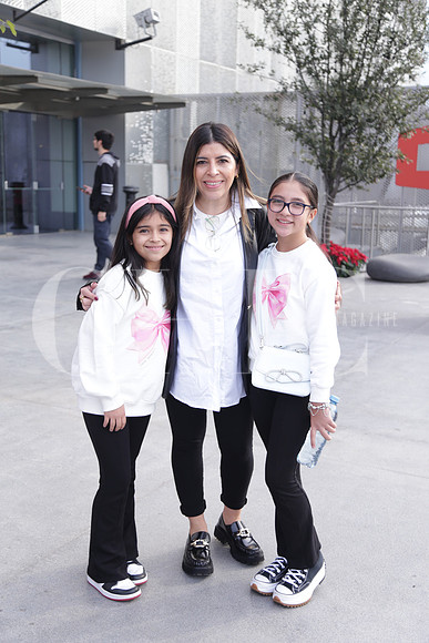 Valentina Murillo, Jaquelin Altamirano e Ivana Treviño1