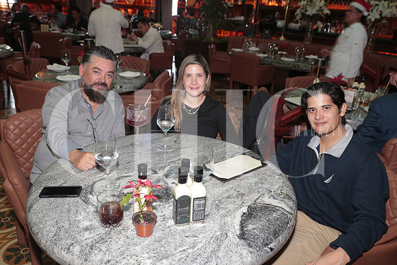 Francisco Martinez, Mareva Moreno y Francisco Garate 2
