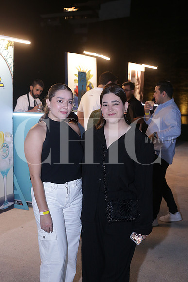 Mariana Reyes y Natalia Villarreal 1