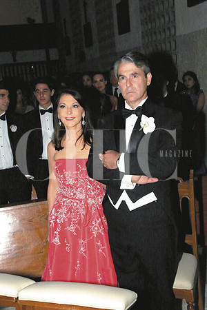 Papás de la novia. María Eugenia Martínez de Torre y Guillermo Torre