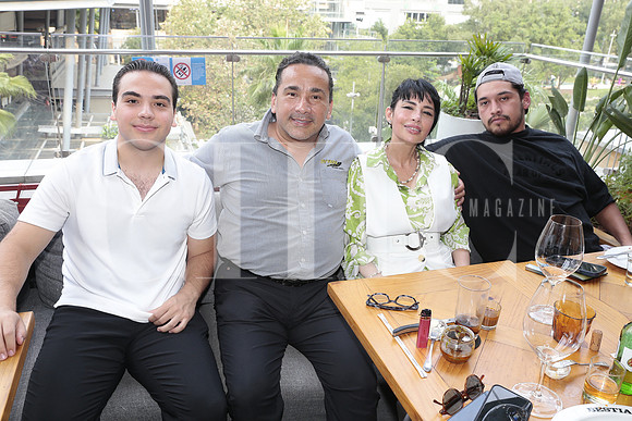 Alberto Carrillo, Carlos Valdes, Georgina Gomez y Carlos Valdes 2