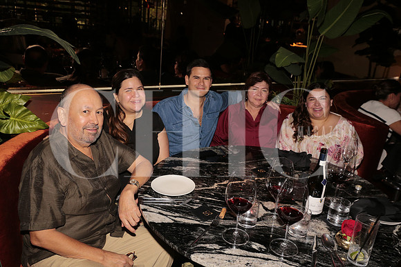 Oscar Treviño, Maria Treviño, Oscar Treviño, Maritina Salce y Any Treviño 3