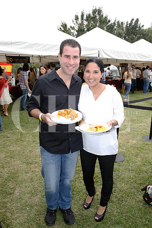 Jorge Montemayor y Denisse de Montemayor