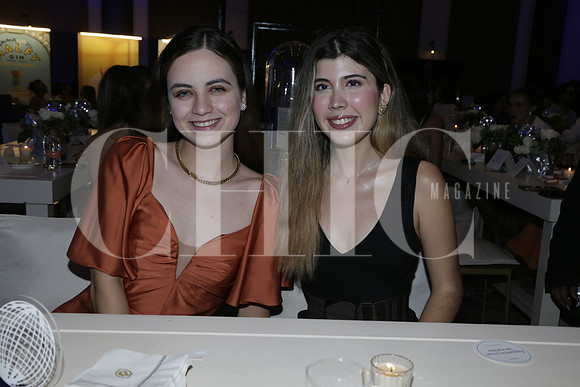 Olga Ruíz y Carolina Salas (2)