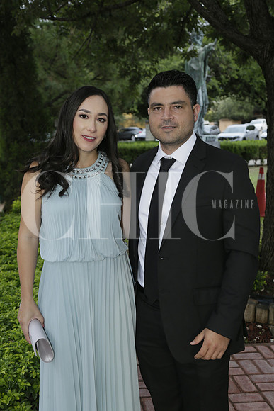 Cecilia Garza y Abelardo Salinas