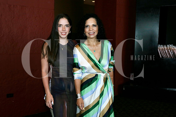 Paola Medina y Adriana Gómez