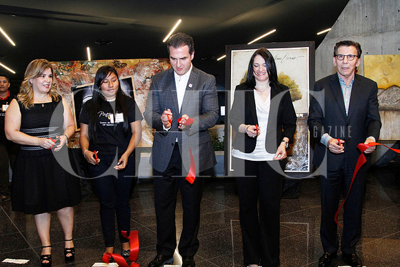 Sandra Berlanga de de la Garza, Fatima Martínez, Adrian de la Garza, Patricia Patton y Salomon Marcushamer