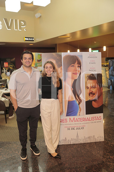 Daniel Benavides y Valeria Serrato 2