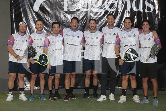 Adrian Roel, Ricardo Narvaez, Jeronimo San Miguel, Juan Pablo Avaroa, Orlando Aguirre, Memo Basauri, Carlos Estefan y Arturo Espinosa 1