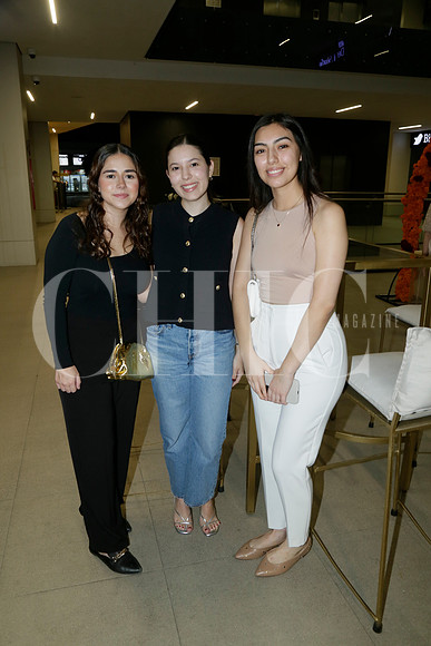 Paola Medina, Rebeca Salinas y Marivy Cantú.