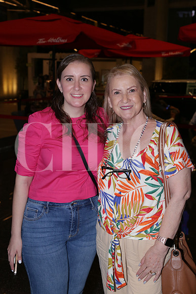 Ana Cris Landa y Clara Garza de Landa 0