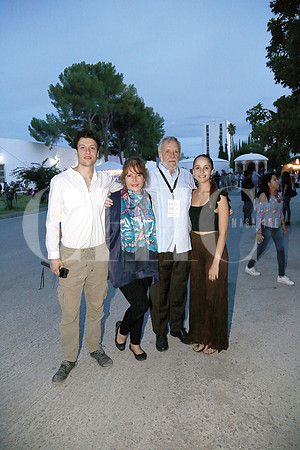 Mateo Milmo, Liz Garza de Milmo, Alberto Milmo y Elena Milmo