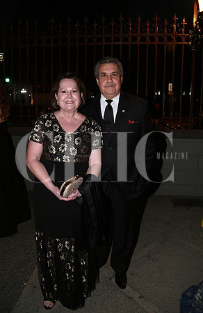 Yolanda Escamilla de Sánchez y Raymundo Sánchez