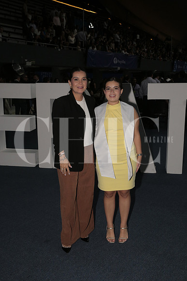 Graciela Rendon y Hanna Gallegos 2