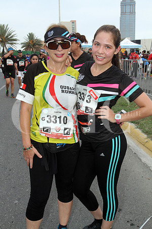 Martha Zamorano y Fernanda de la Garza (2)