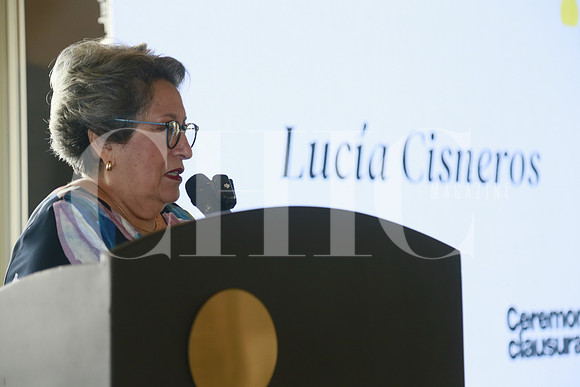 Lucia Cisneros (3)