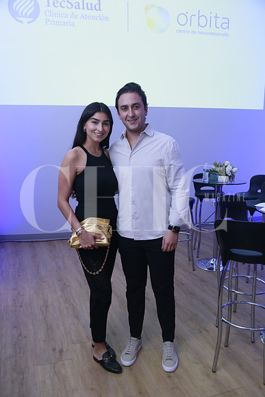 Magaly Saenz y Pablo Cepeda (2)