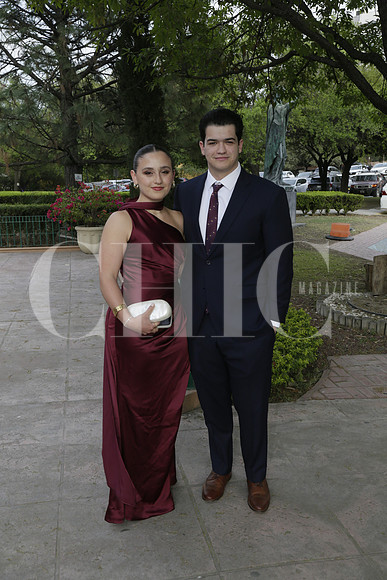 Balbina Peña y Oscar Garza