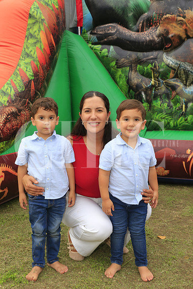 Emilio Susarrey, Lorena Canales y Eugenio Susarrey 10