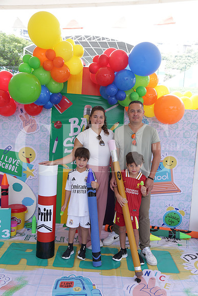 Mafer Guerra, Roberto Guajardo, Nico Guajardo y Emiliano Guajardo 1